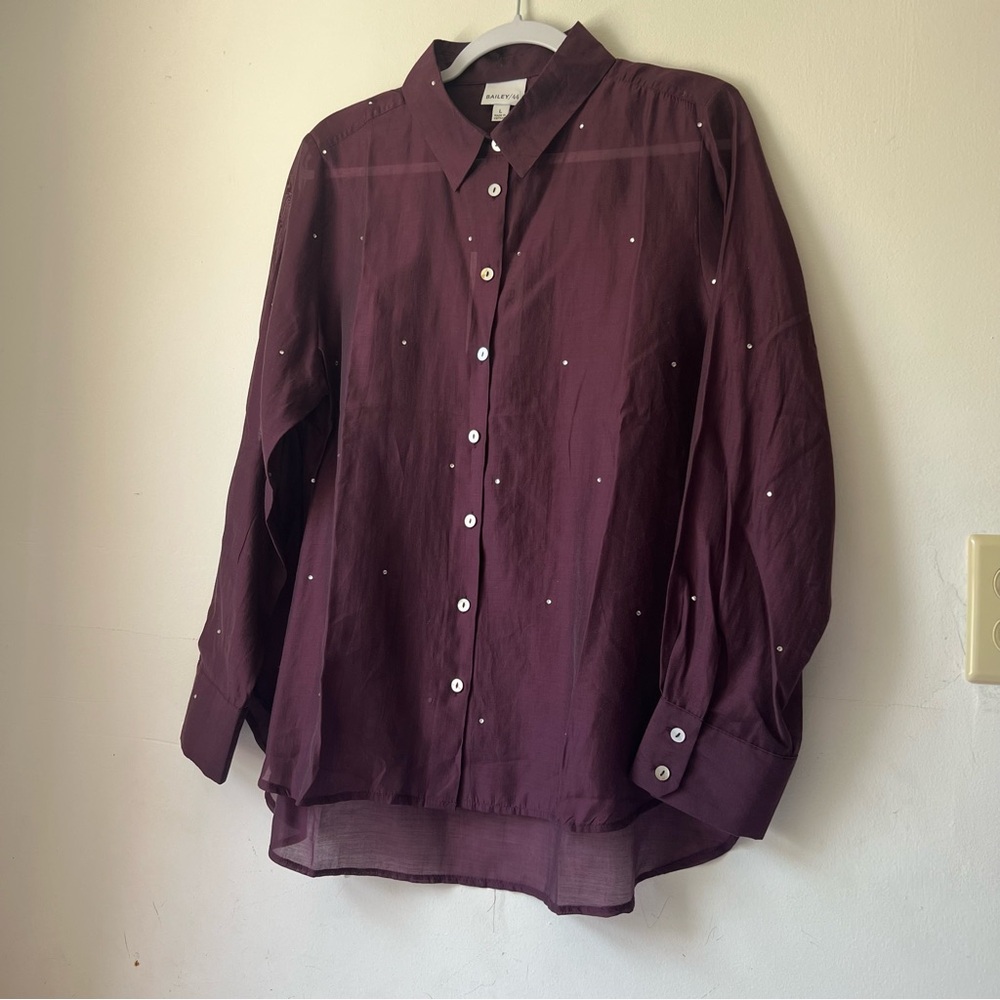 Bailey 44 Plum Shirt Size Large with Rhinestones NWT - Picture 8 of 8